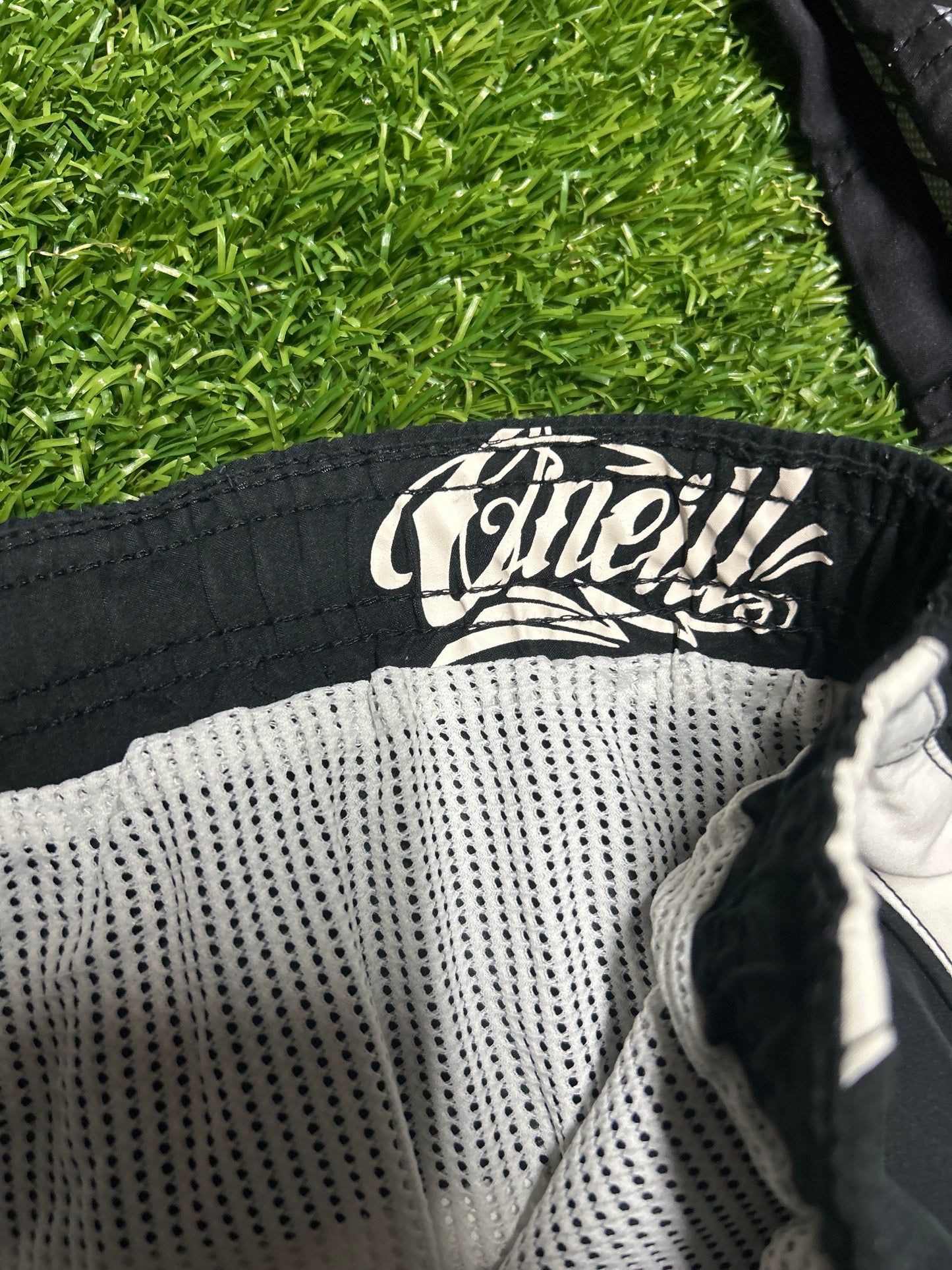 Y2K O’Neill Boardshorts - Size 36