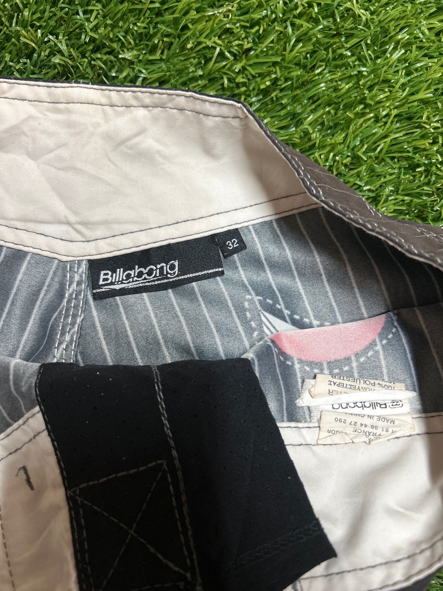 Y2K Taj Burrow Royal Flush Style Billabong Boardshorts - Size 32