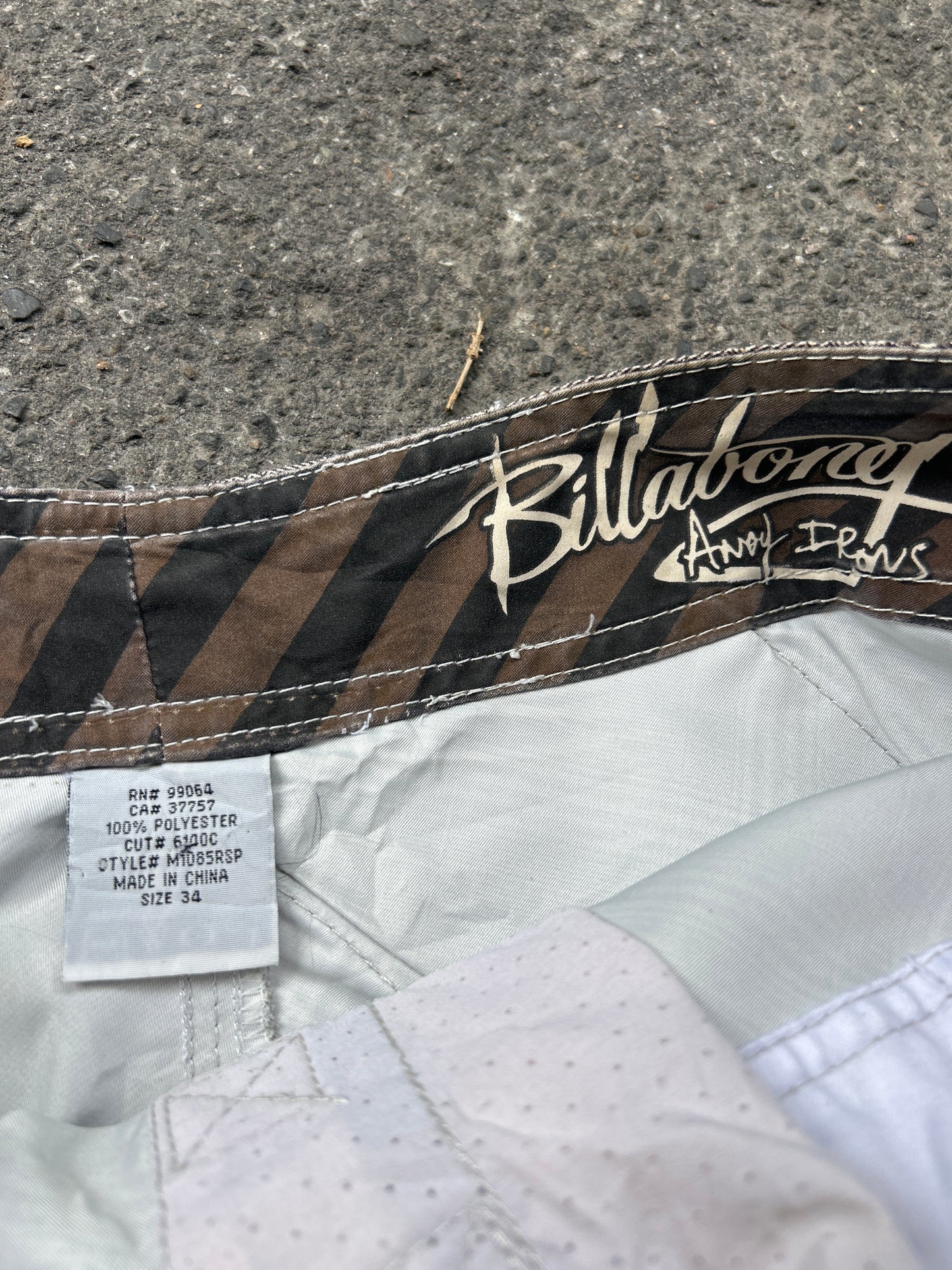 Vintage Andy Irons Signature Billabong Boardshorts - Size 34