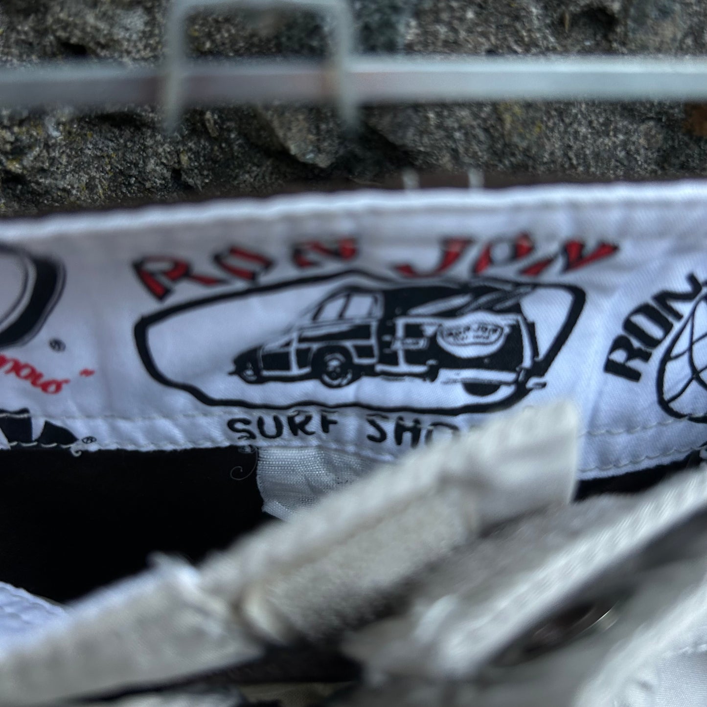 Y2K Ron Jon Boardshorts - size 30
