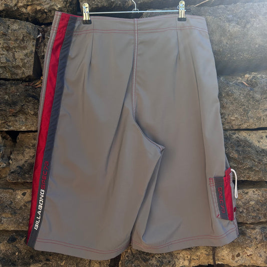 Y2K Billabong Boardshorts - Size 31