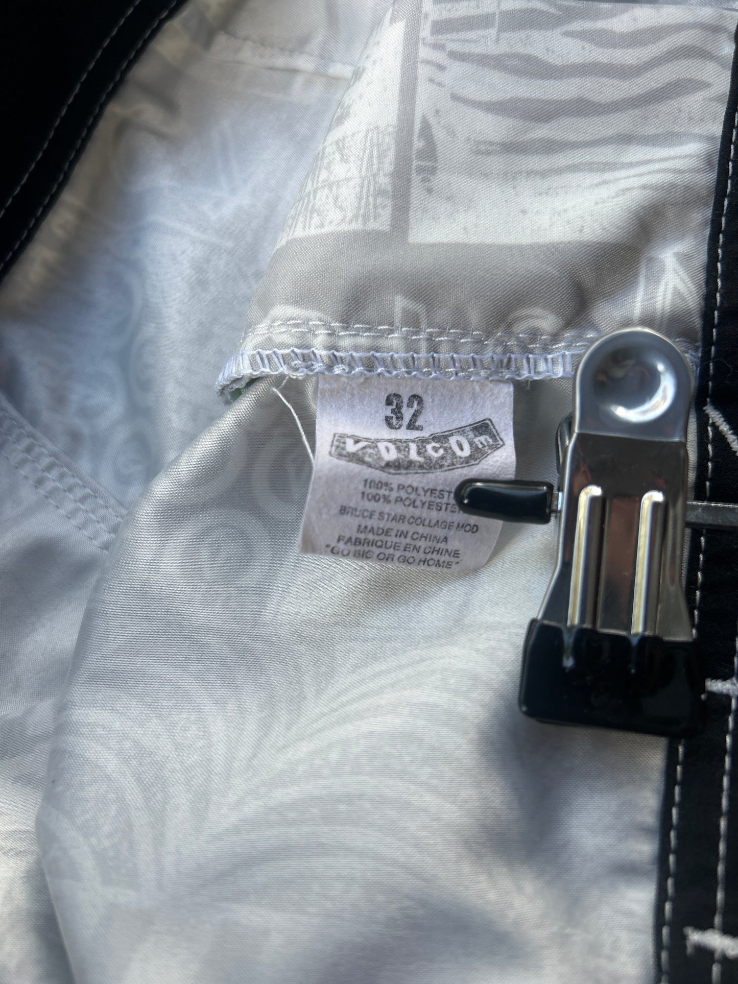 Vintage Volcom Bruce Irons Boardshorts W32’