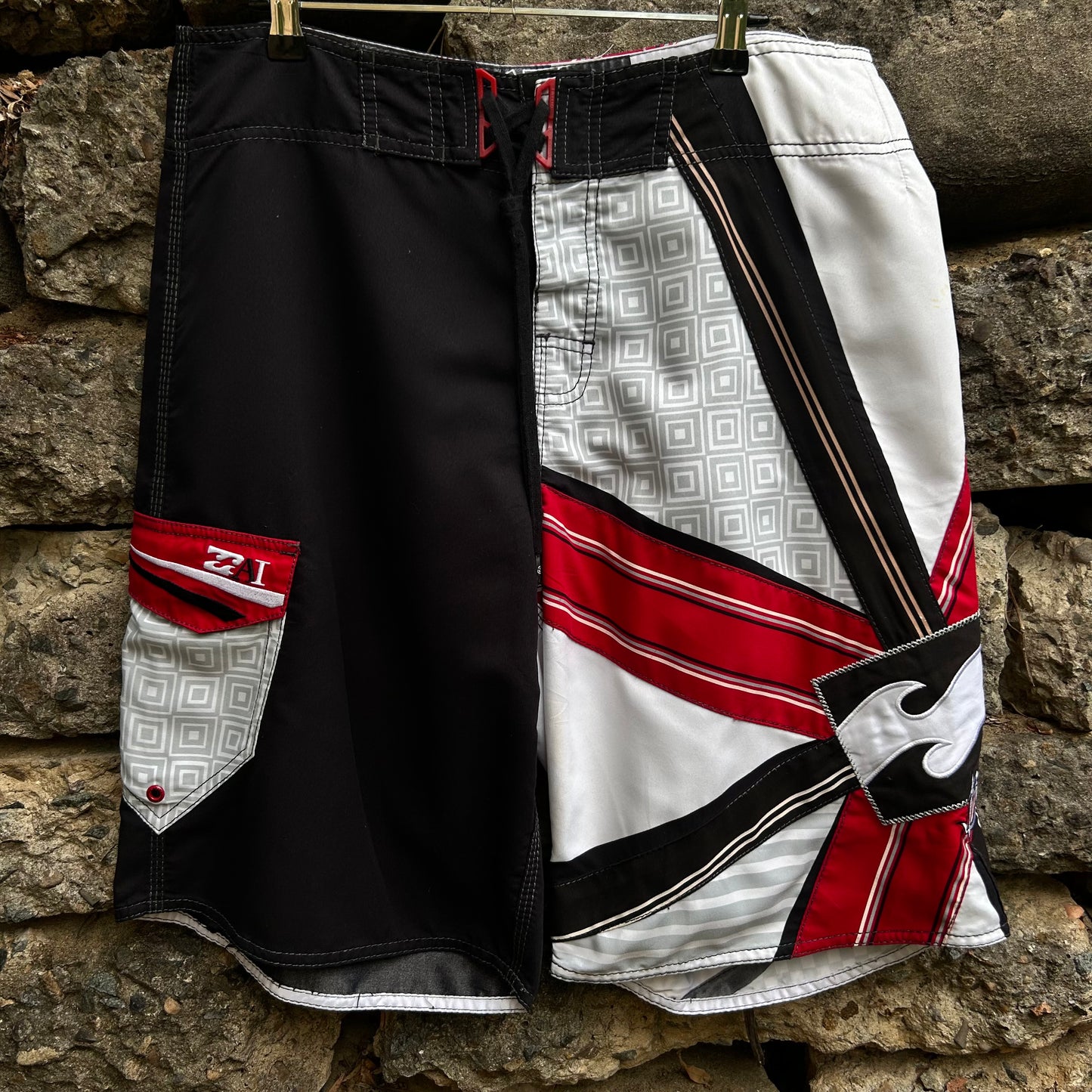 Y2K Andy Irons Signature Billabong Boardshorts - Size 34