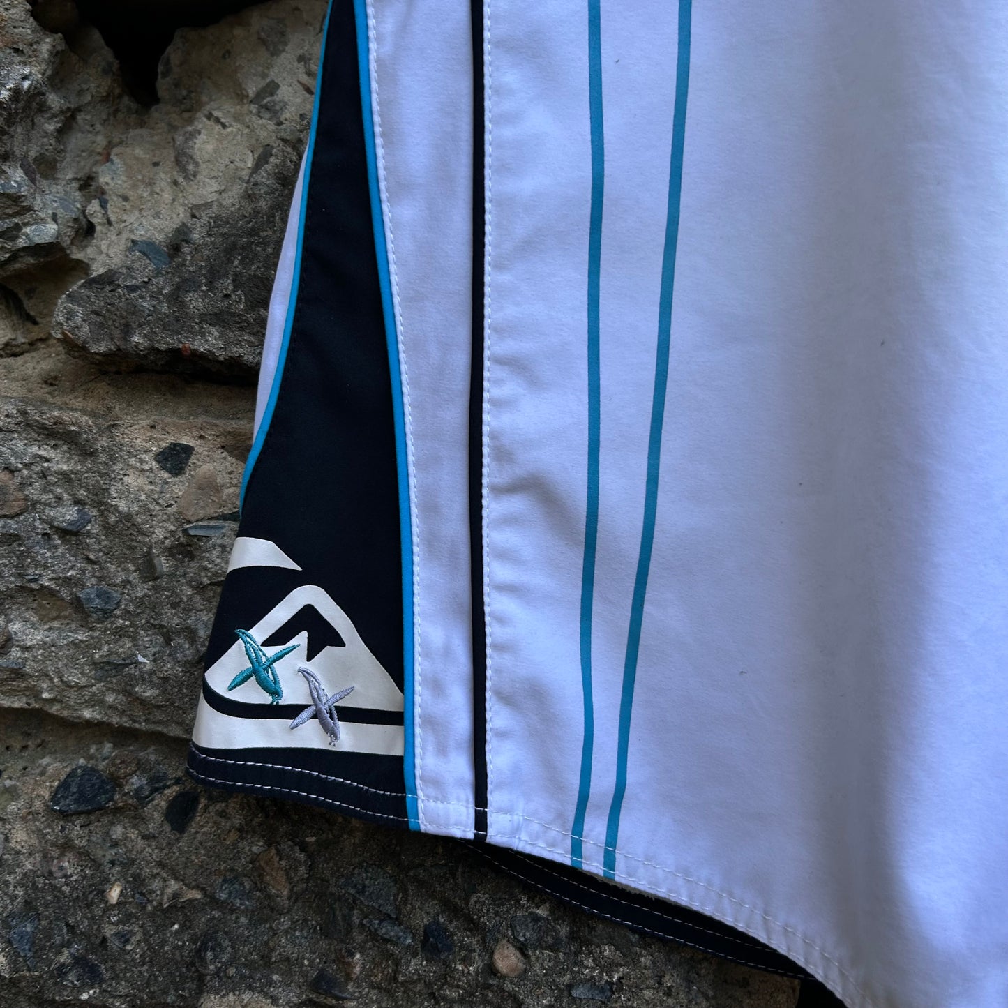 Y2K Quiksilver Boardshorts - Size 36 (very long/baggy)