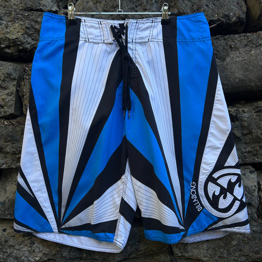 Blue and white Y2K billabong 