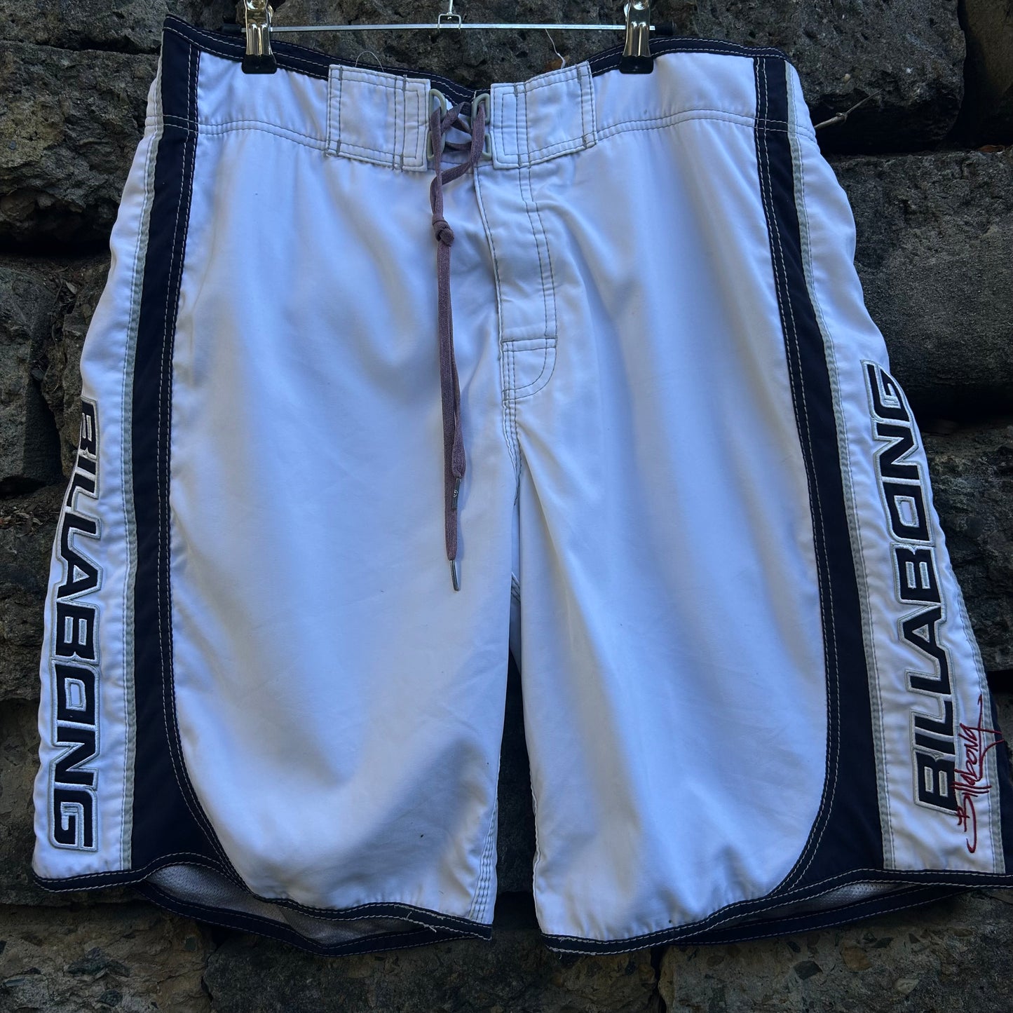 Y2K Billabong Boardshorts - Size 36