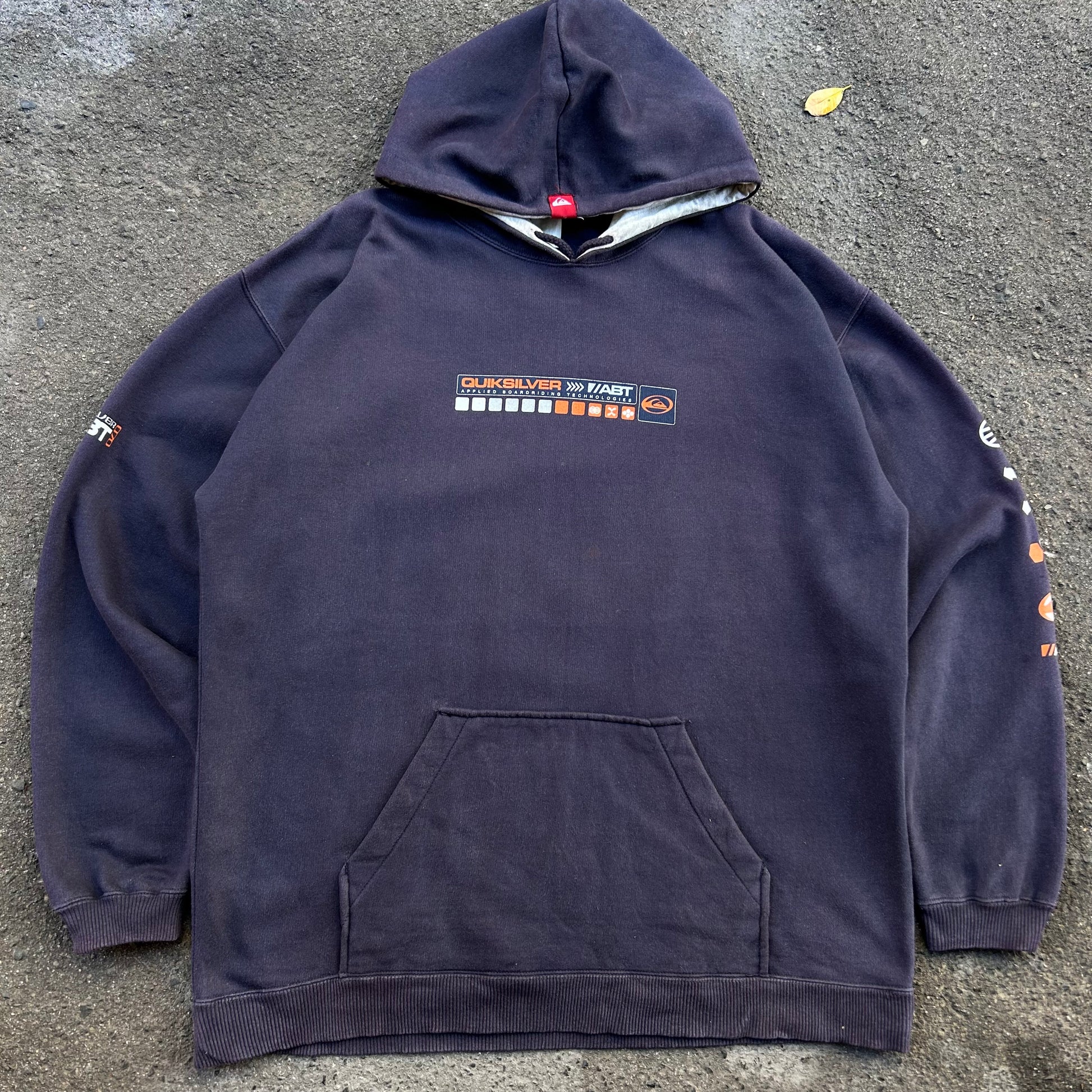 Vintage quiksilver sleeve hits, vintage surfwear 