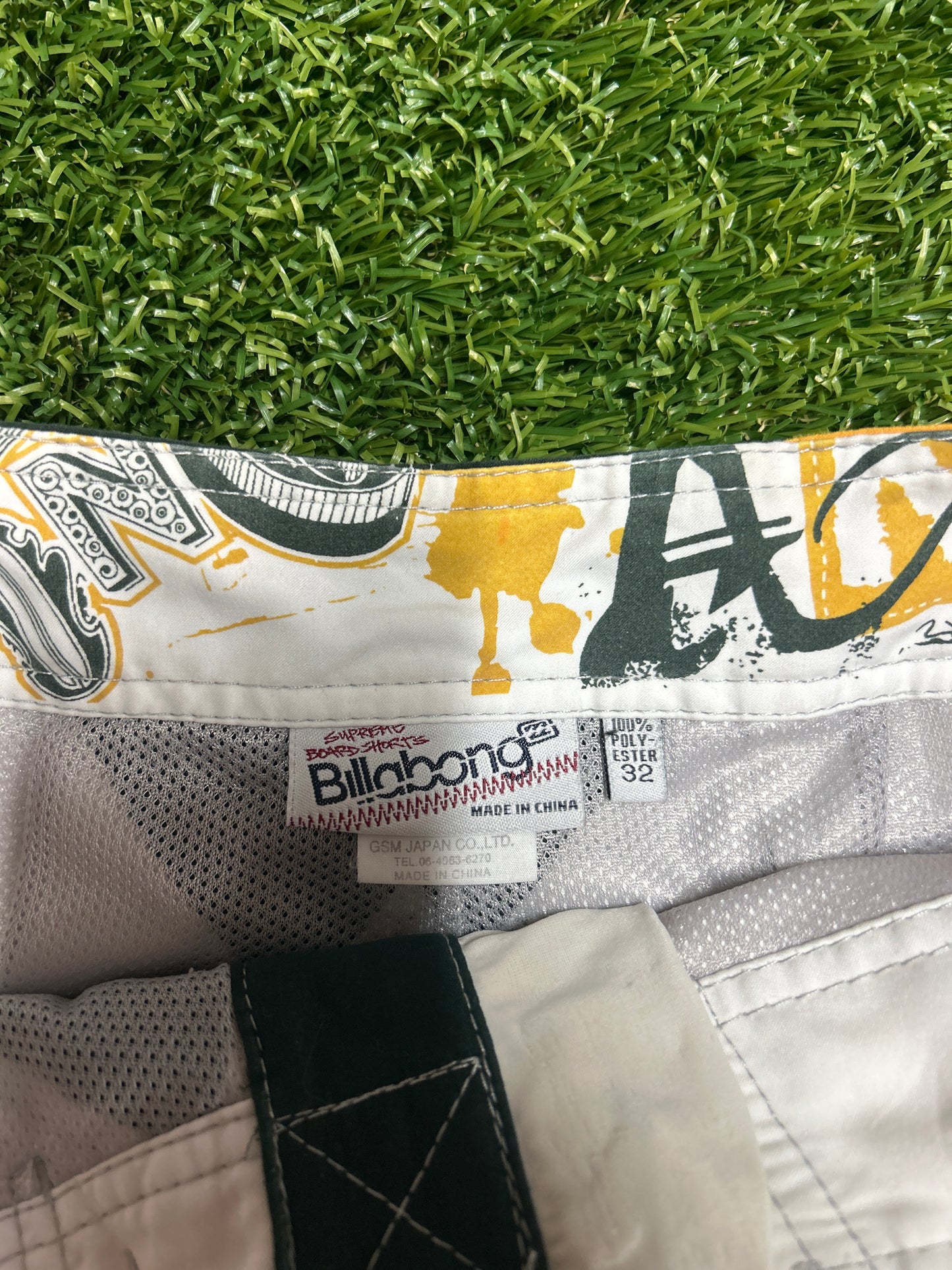 Y2K Andy Irons Signature Argyle Billabong Boardshorts - Size 32
