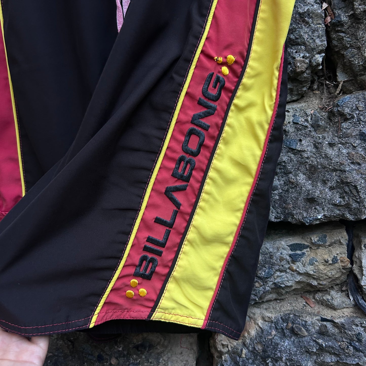 Y2K Billabong Boardshorts - Size 34