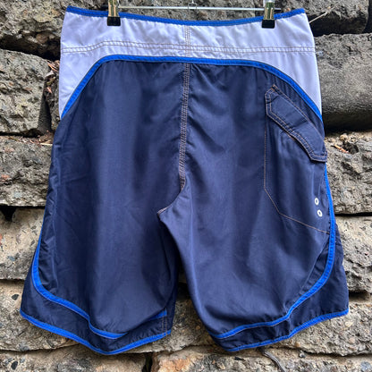 Y2K Billabong Boardshorts - Size 34