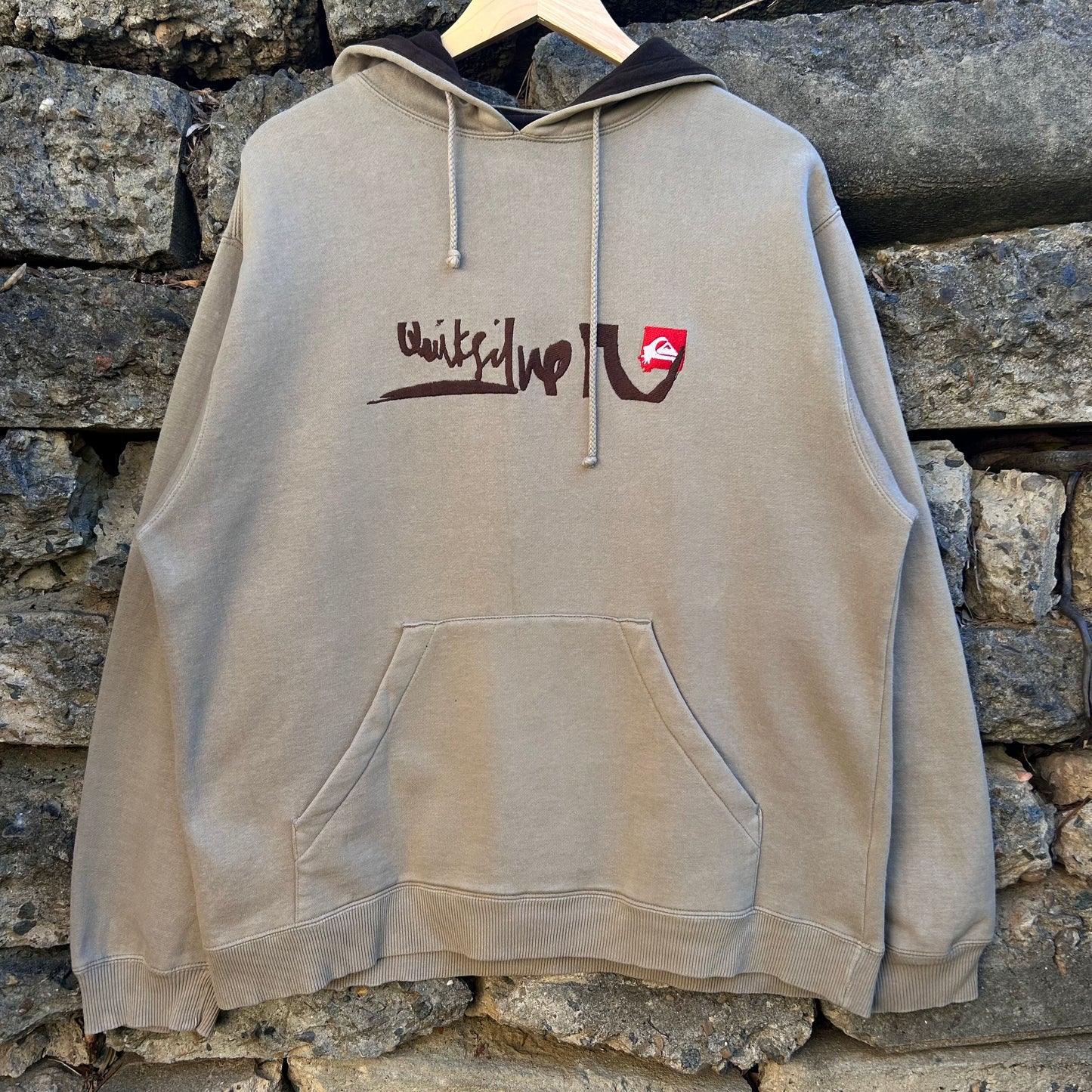 Y2K Quiksilver brown hoodie