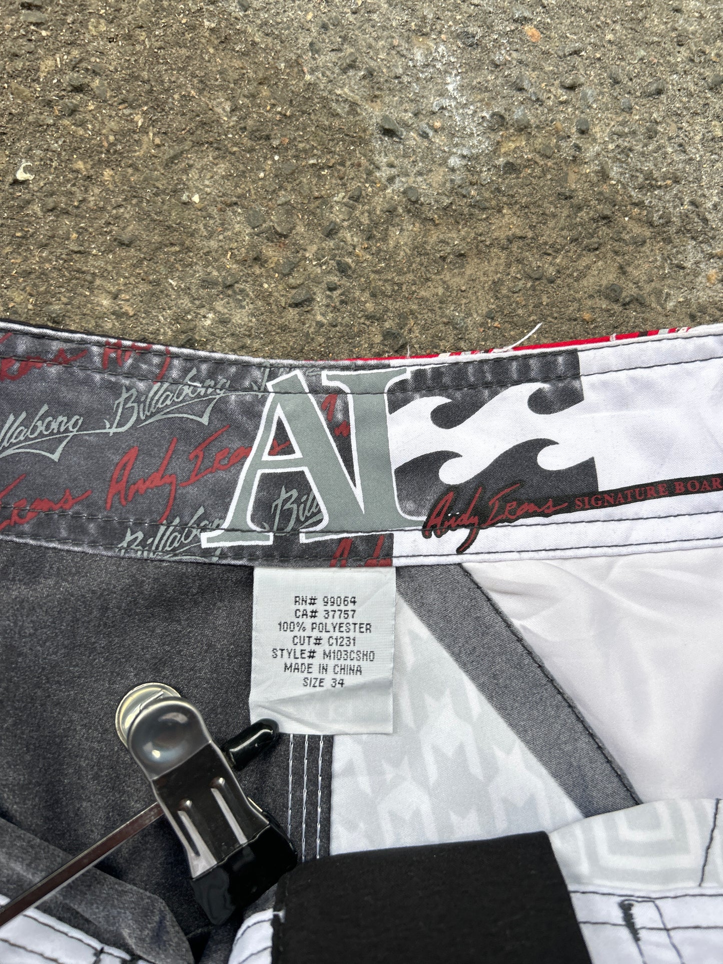 Y2K Andy Irons Signature Billabong Boardshorts - Size 34