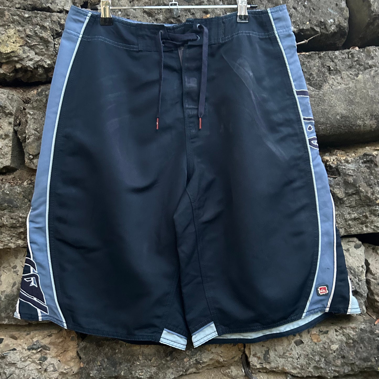 Y2K Quiksilver Boardshorts - Size 32