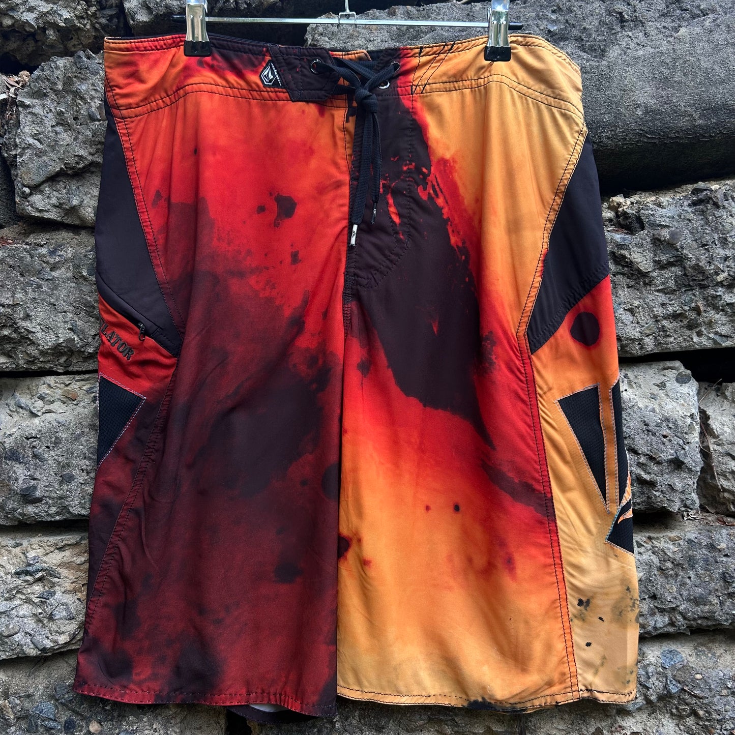 Y2K Bruce Annihilator Signature Volcom Boardshorts - Size 33