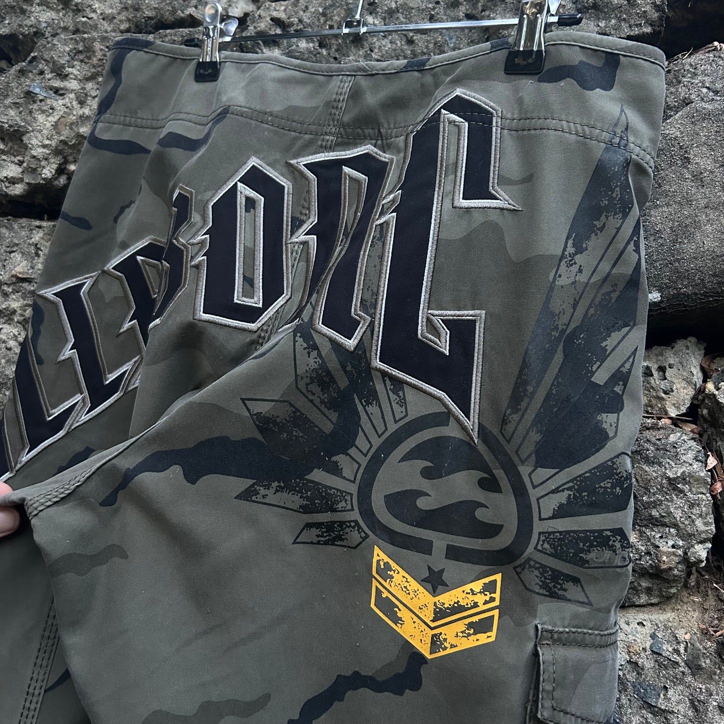 Y2K Billabong Boardshorts - Size 32