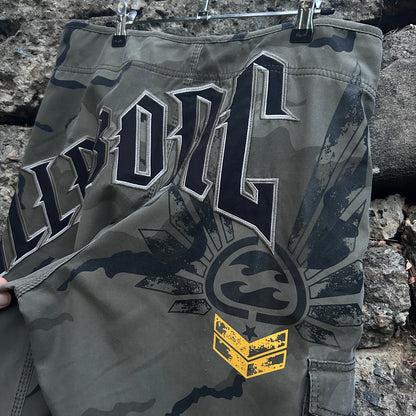 Y2K Billabong Boardshorts - Size 32