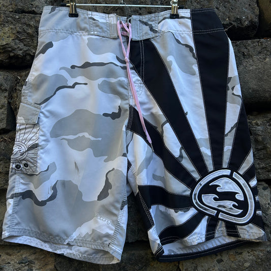 Y2K Andy Irons Signature Rising Sun Billabong Boardshorts - Size 34