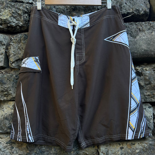 Y2K Billabong Boardshorts - Size 32