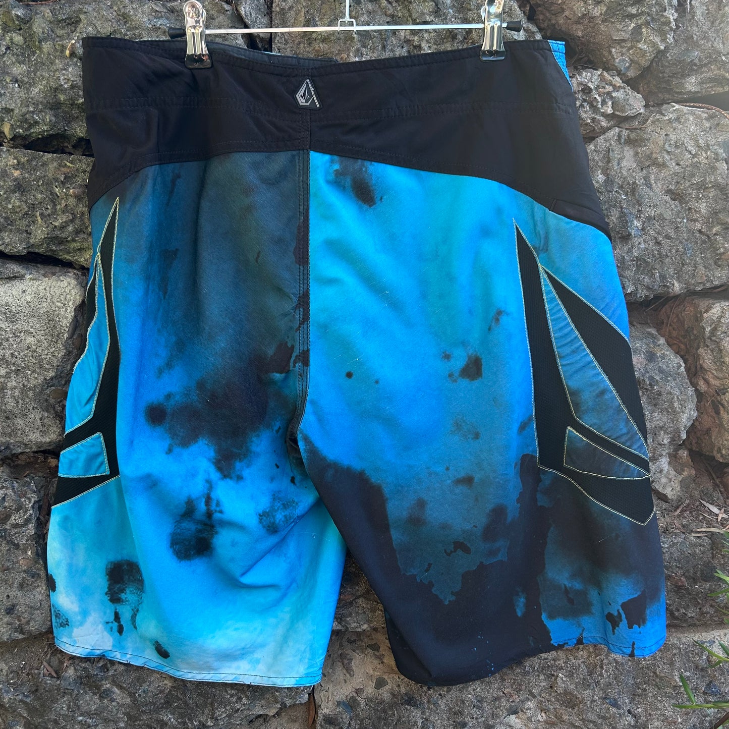 Y2K Volcom Bruce Annihilator Boardshorts - Size 32