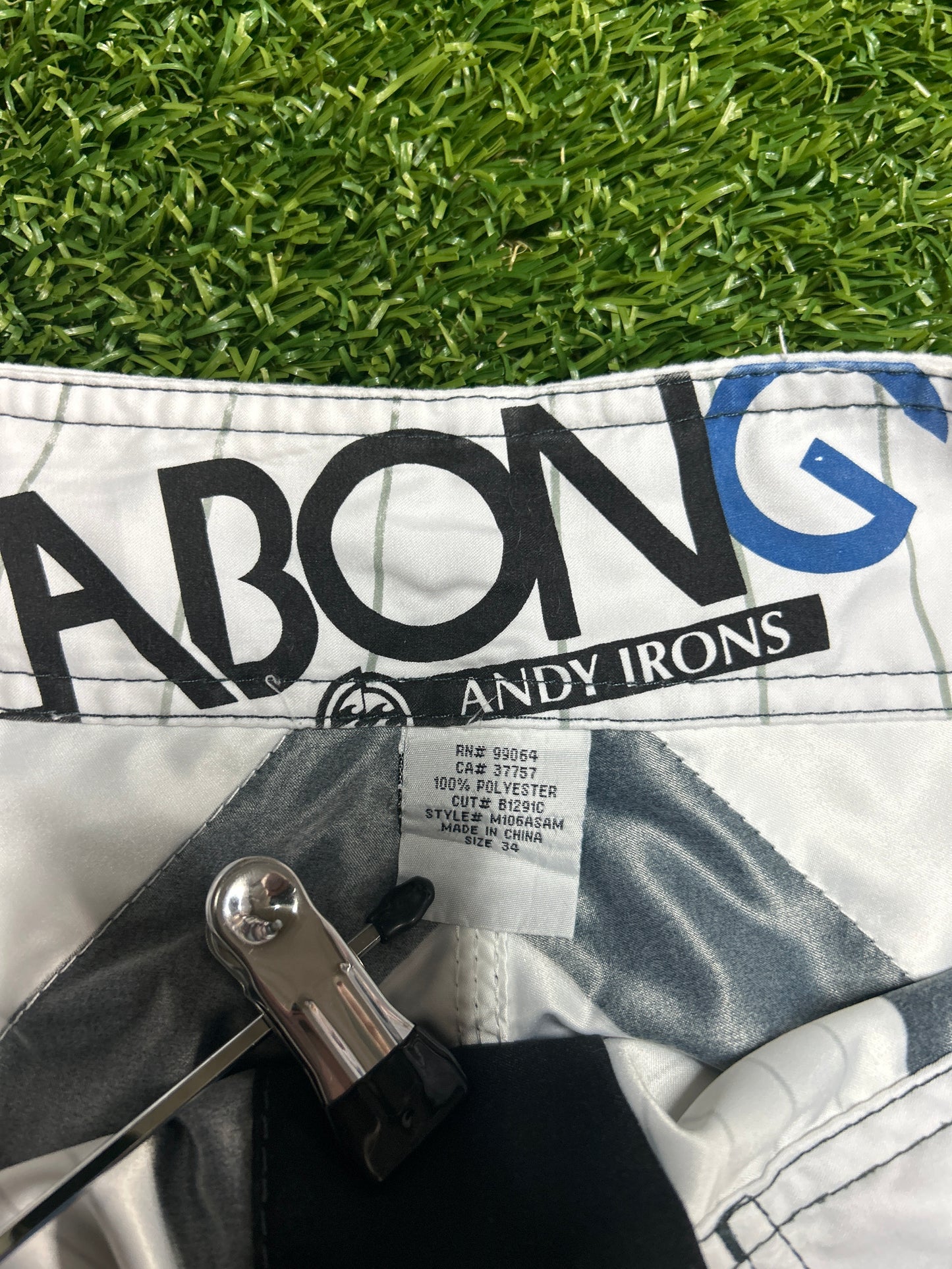 Y2K Andy Irons Signature Samurai Billabong Boardshorts - Size 34