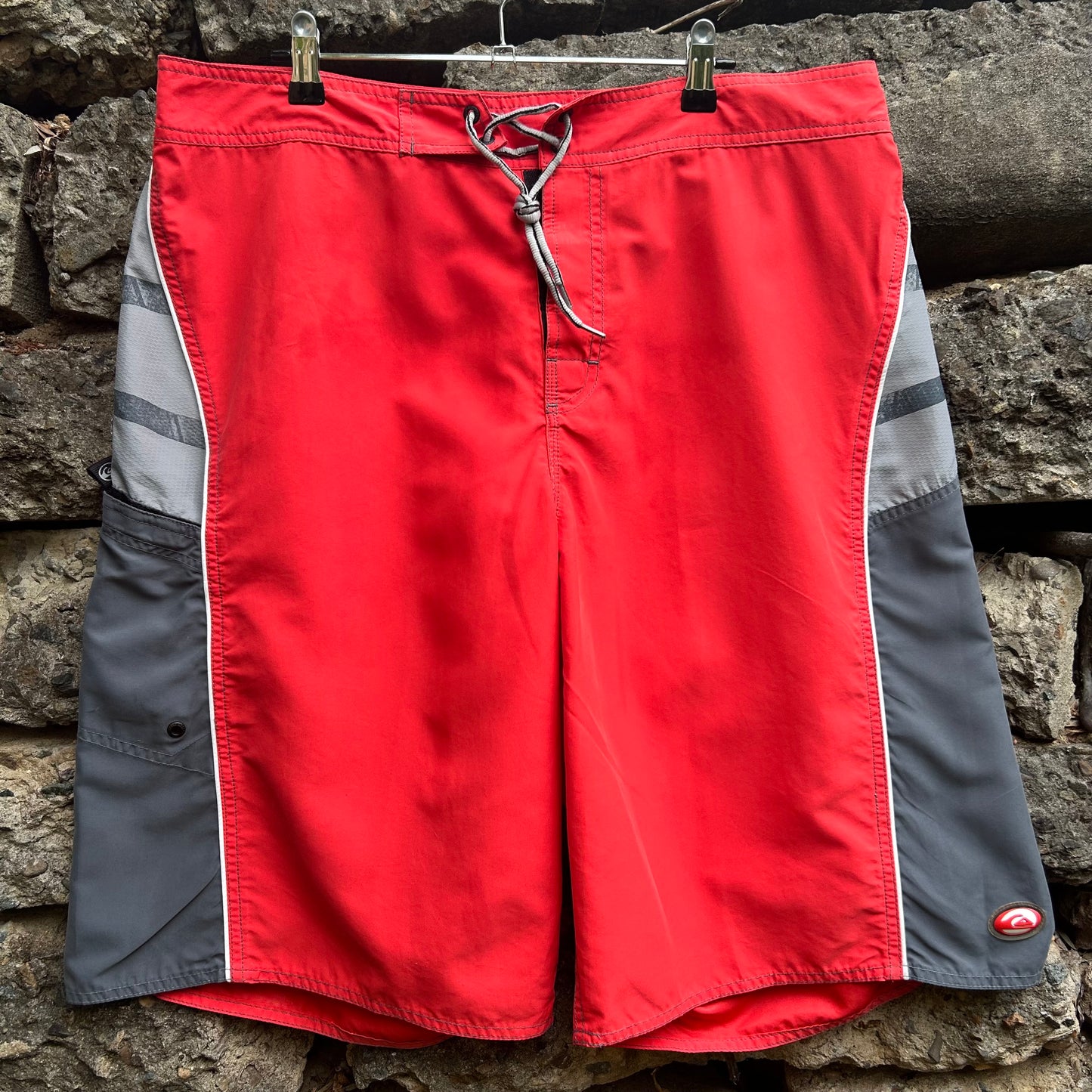 Y2K Quiksilver Boardshorts - Size 36