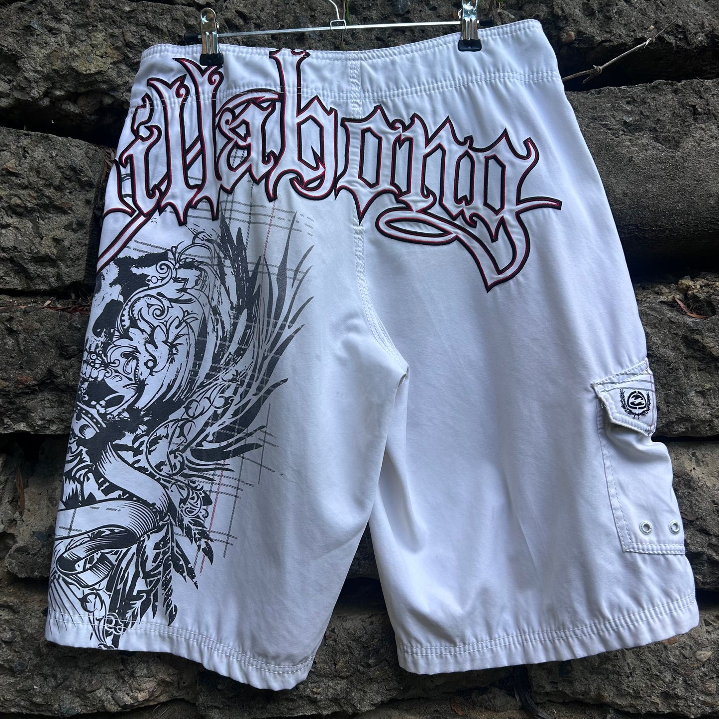 Y2K Billabong Boardshorts - Size 32