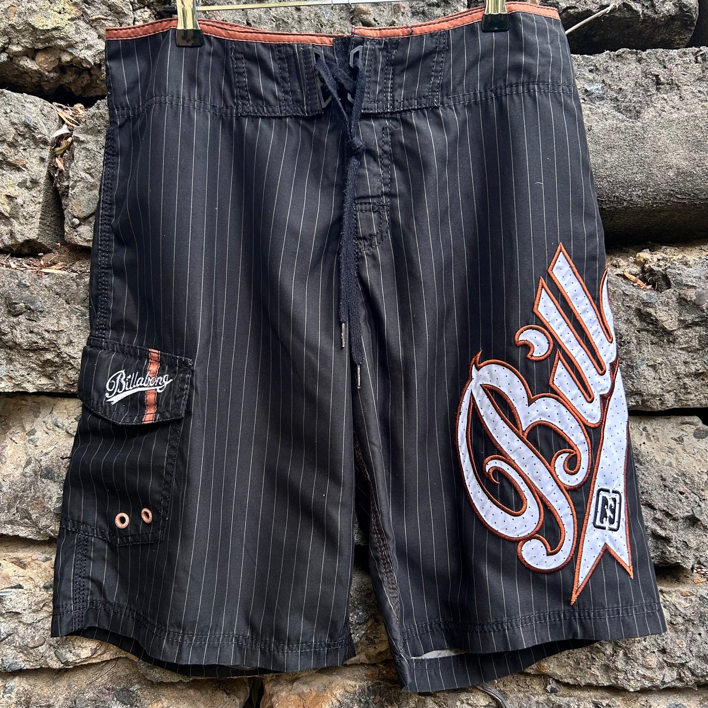 Y2K Billabong Spellout Boardshorts - Size 32