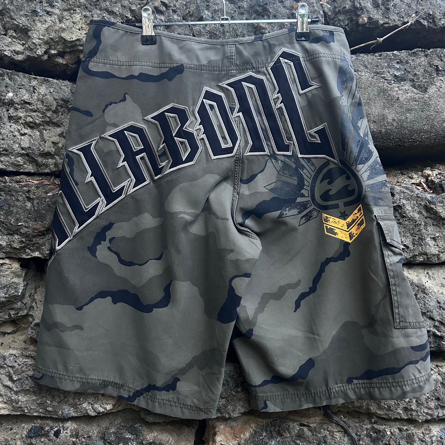 Y2K Billabong Boardshorts - Size 32