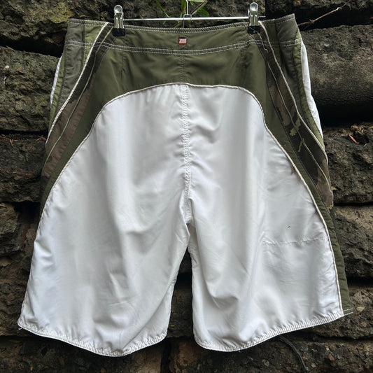 Y2K Quiksilver Boardshorts - Size 36