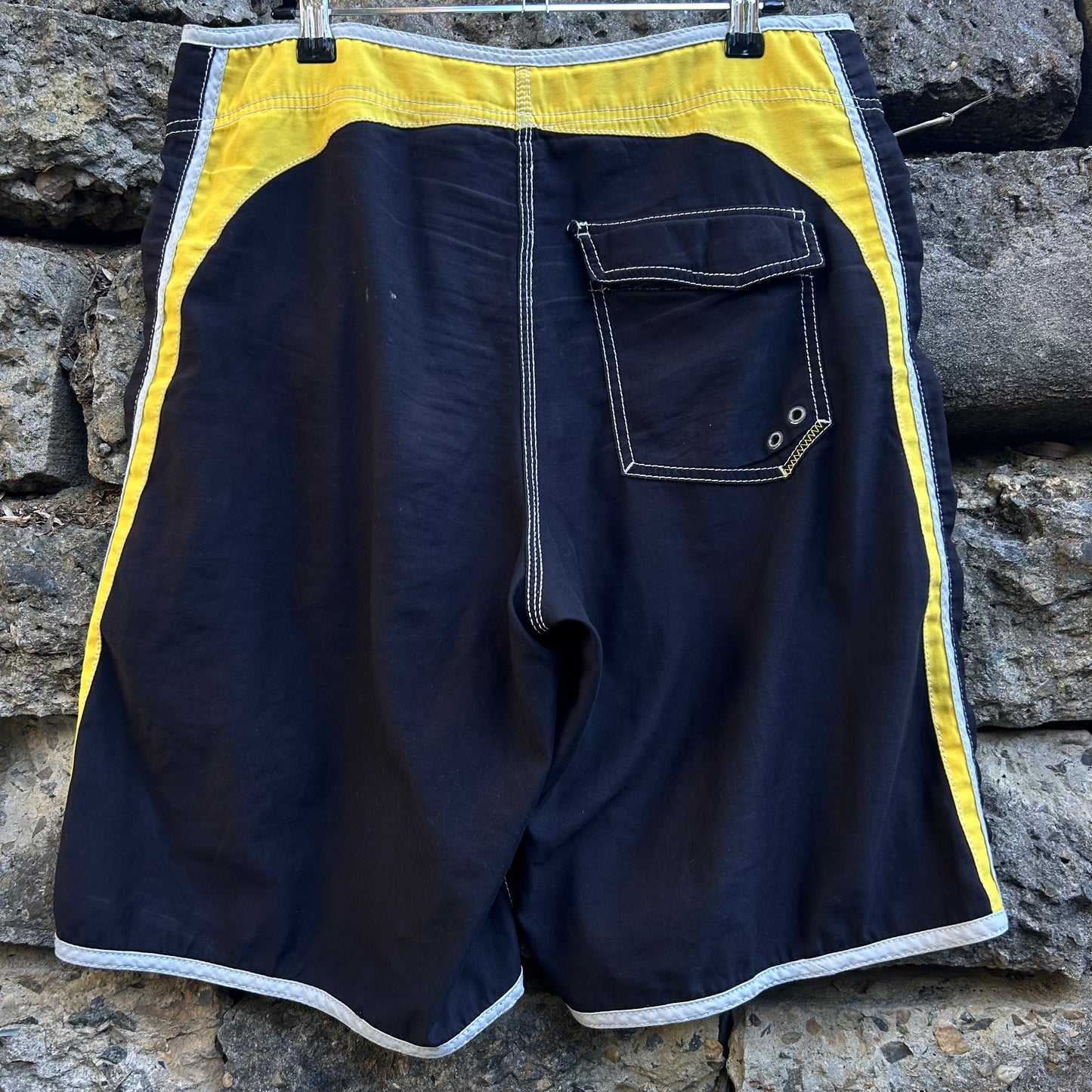 Y2K Billabong Boardshorts - Size 36