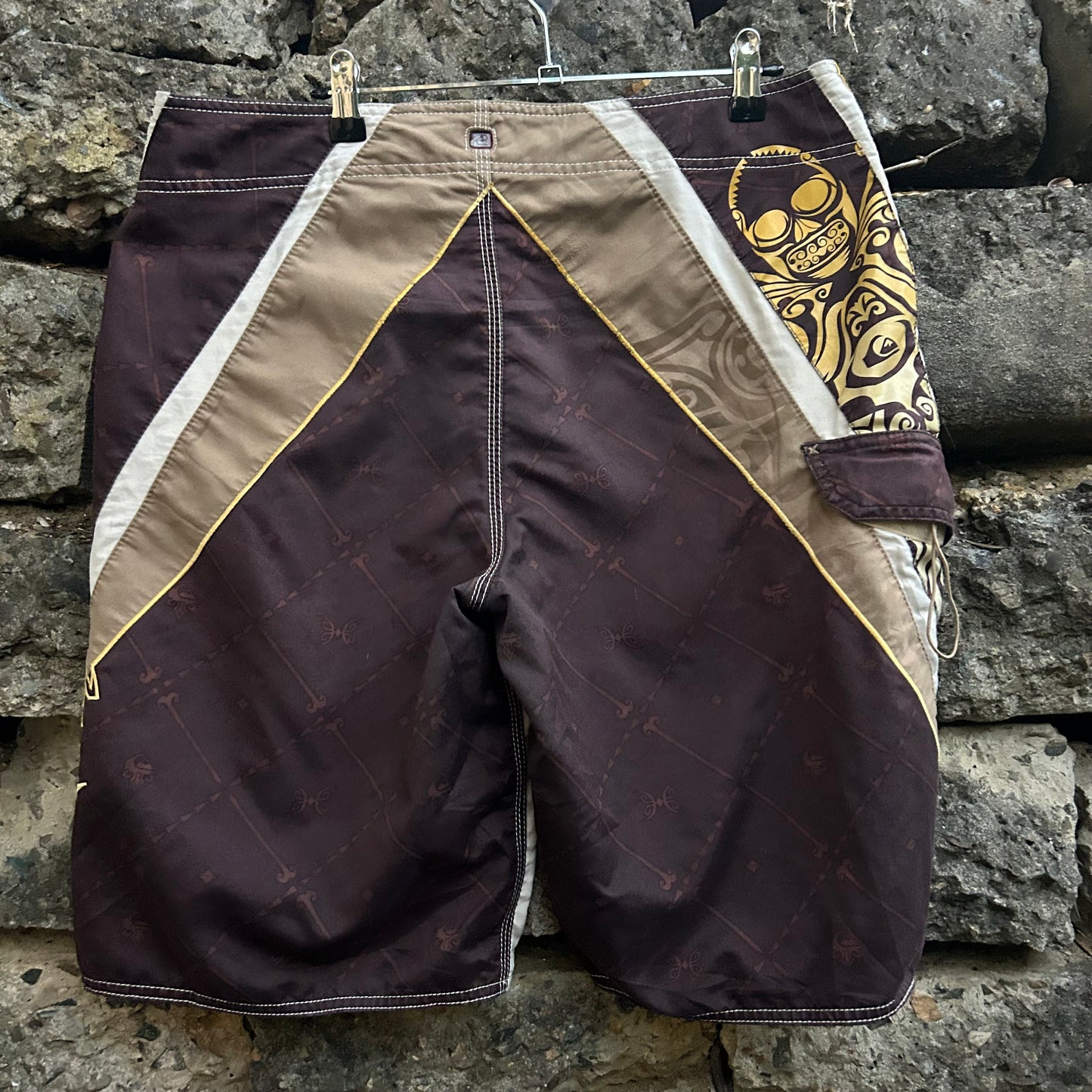 Y2K Quiksilver Boardshorts - Size 34