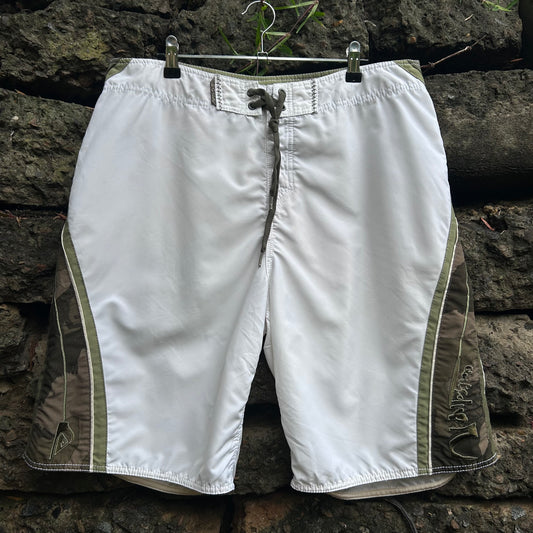 Y2K Quiksilver Boardshorts - Size 36
