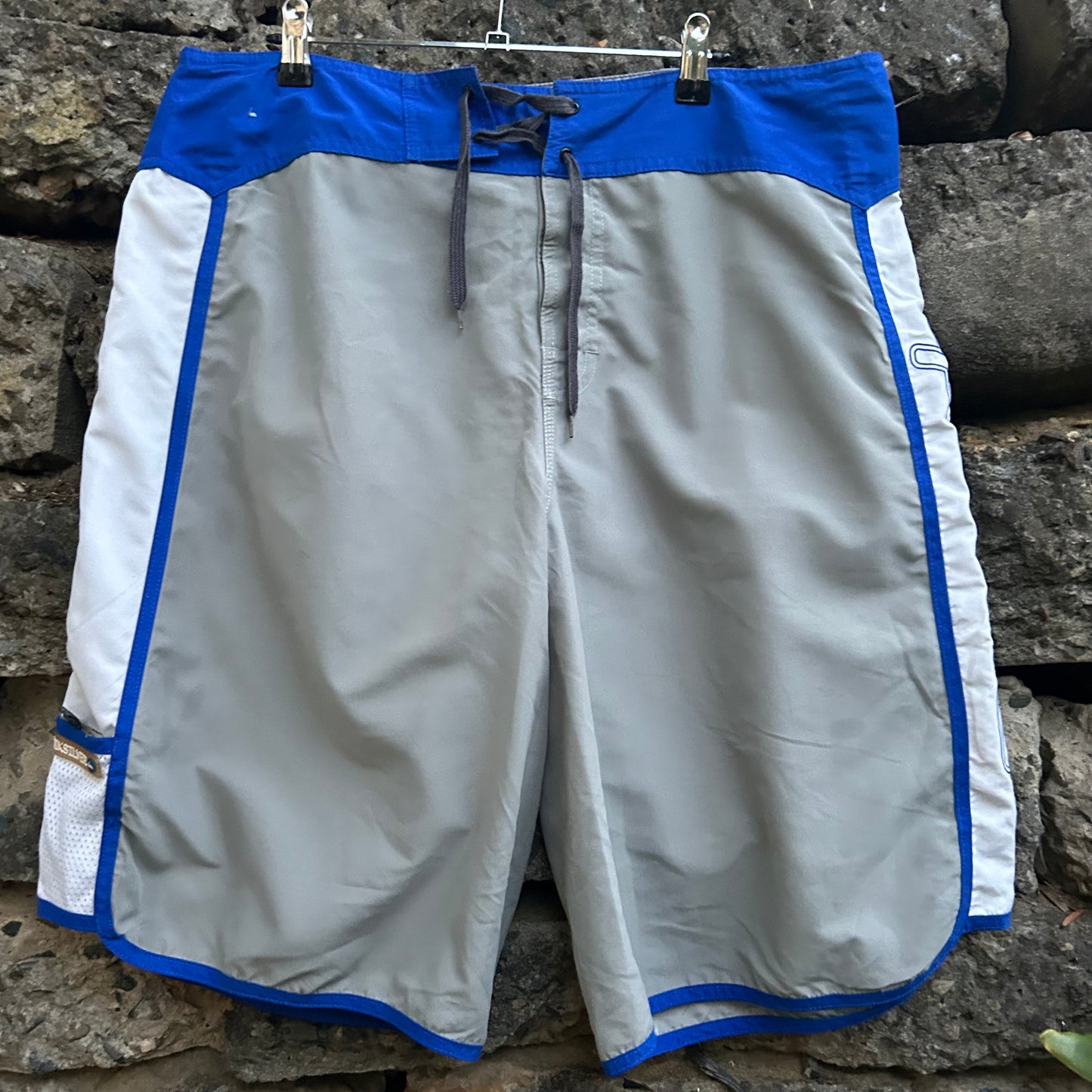 Y2K Quiksilver Boardshorts - size 38