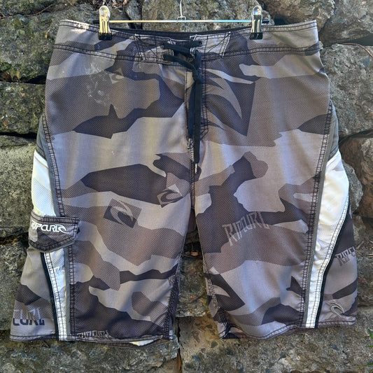 Y2K RipCurl Boardshorts - Size 36