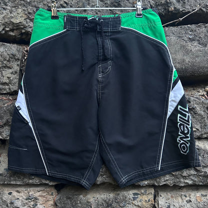 Y2K O’Neill Boardshorts - Size 28