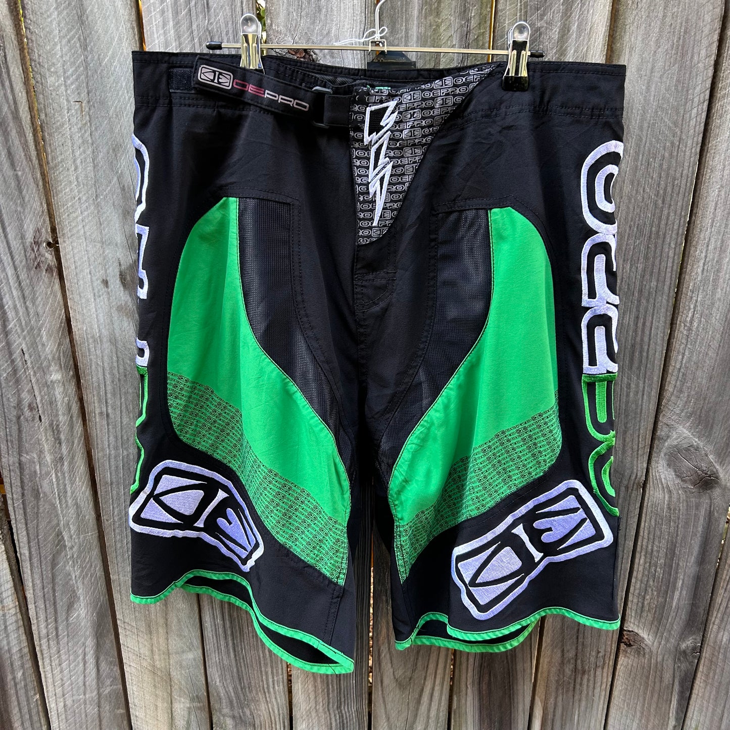 3D Pro Boardshorts - Y2K green W36’