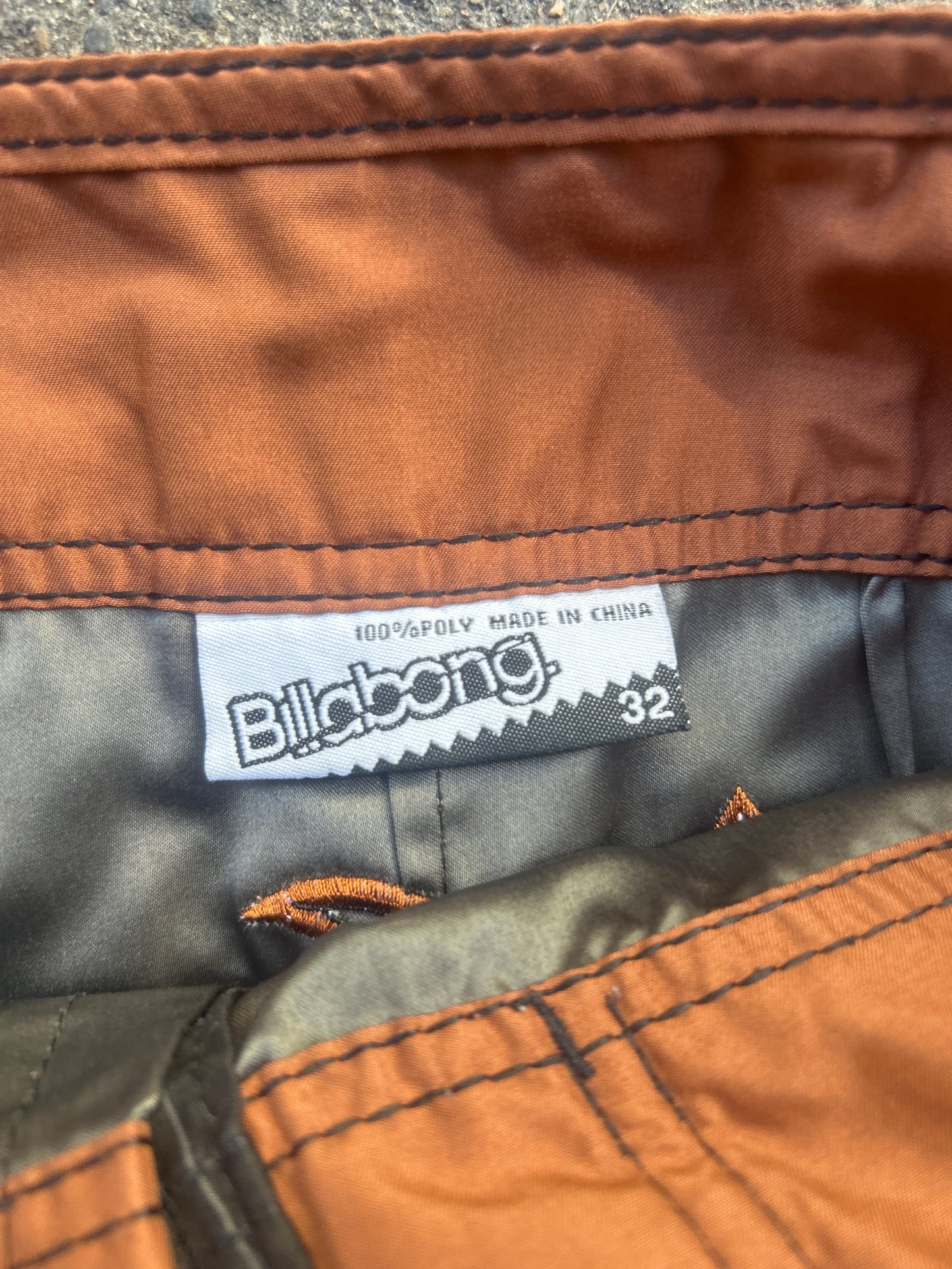 Y2K Billabong Spellout Boardshorts - Size 32