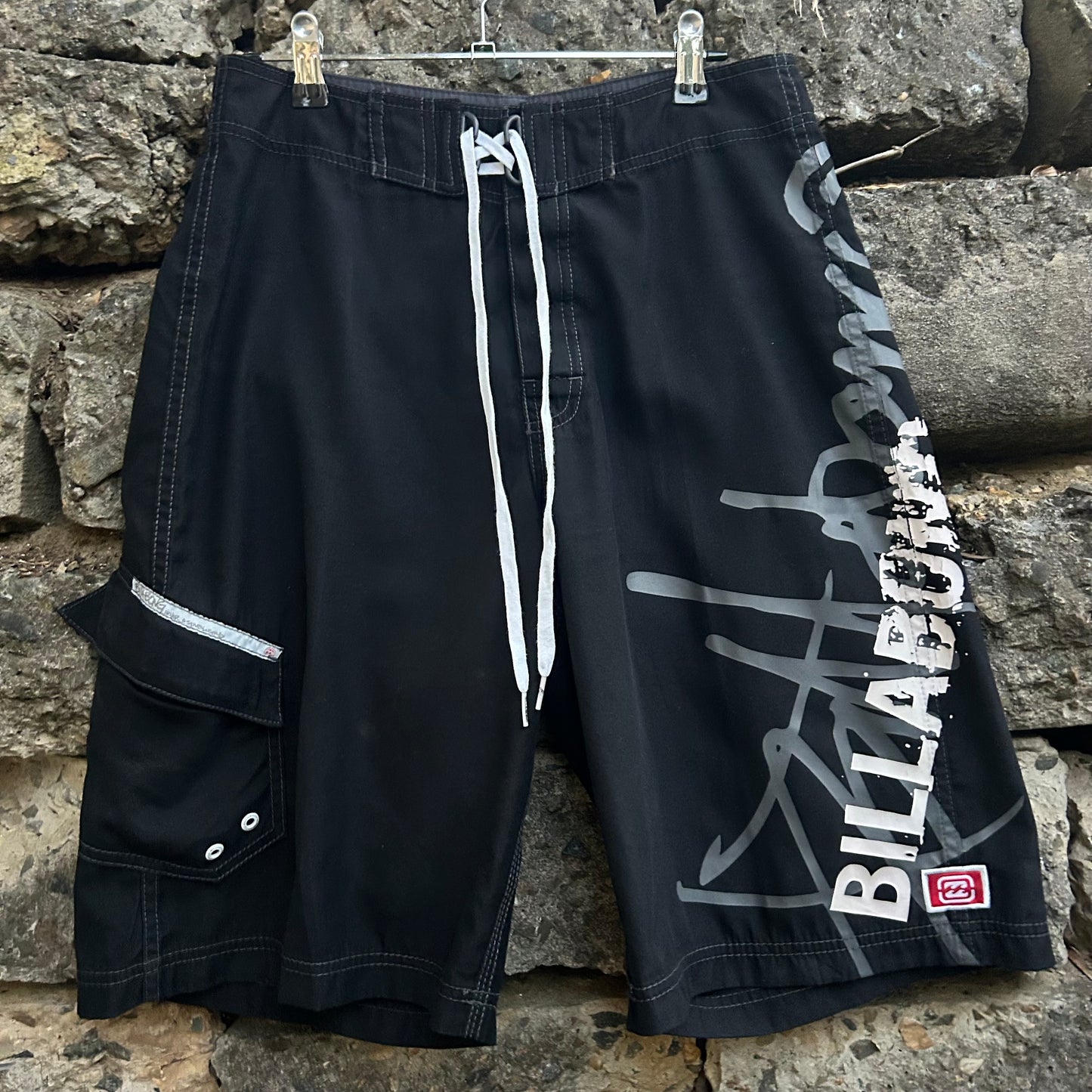 Y2K Billabong Boardshorts - Size 31