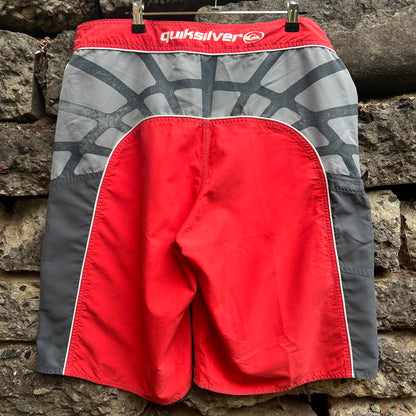 Y2K Quiksilver Boardshorts - Size 36