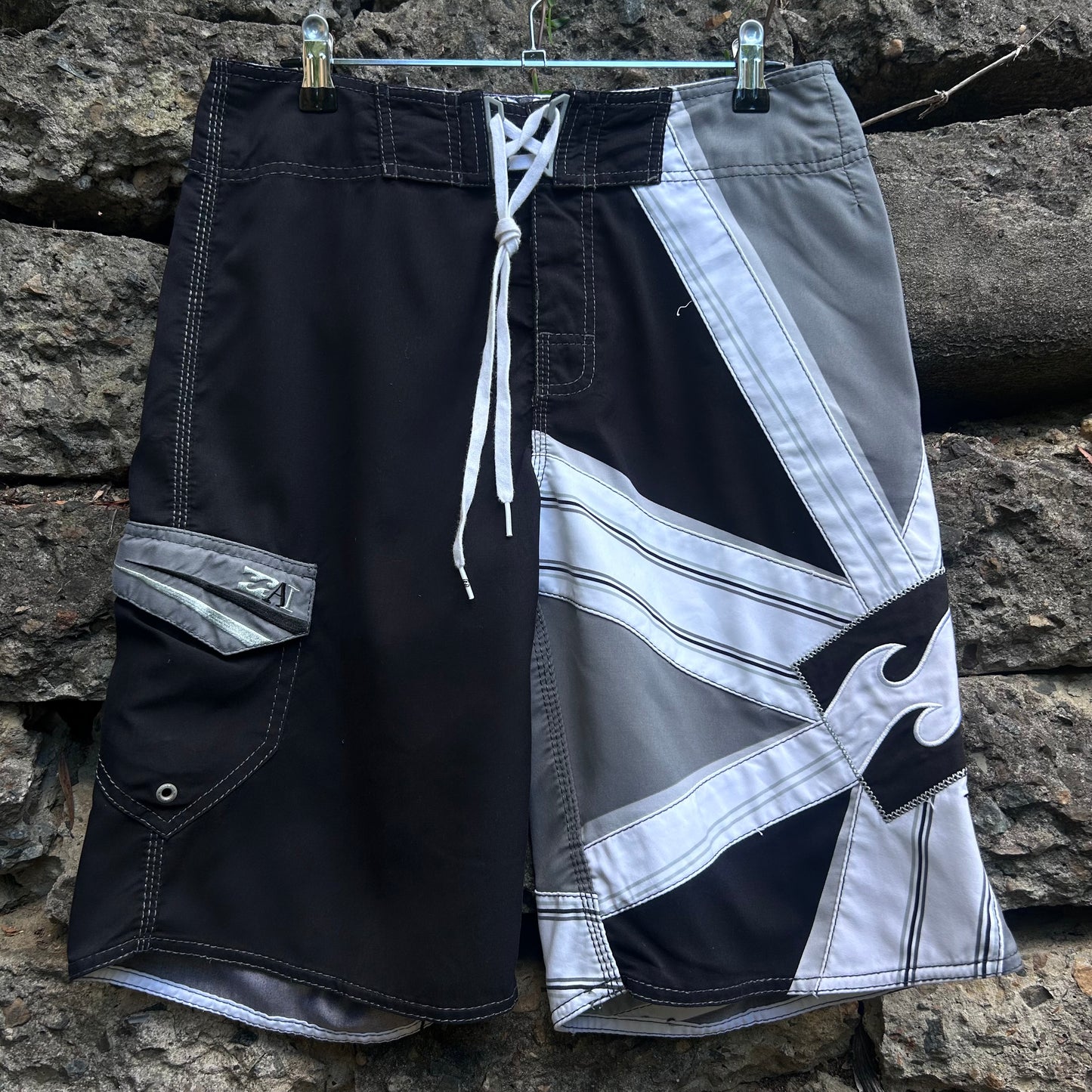 Y2K Andy Irons Signature Billabong Boardshorts - Size 30