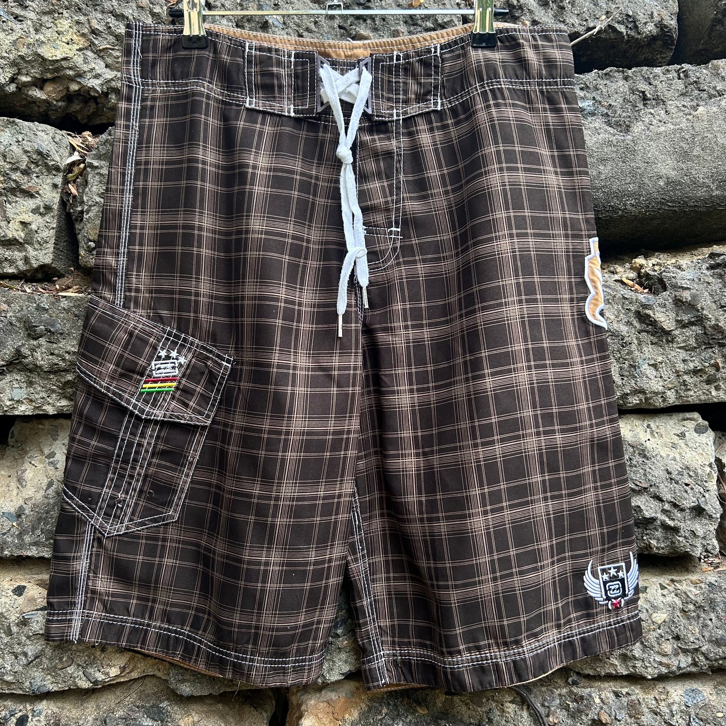 Y2K Spellout Billabong Boardshorts - Size 32