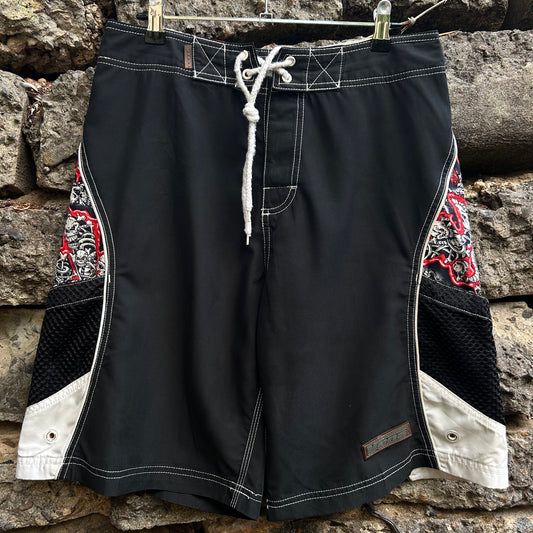 Vans vintage boardshorts, skull design, Y2K 