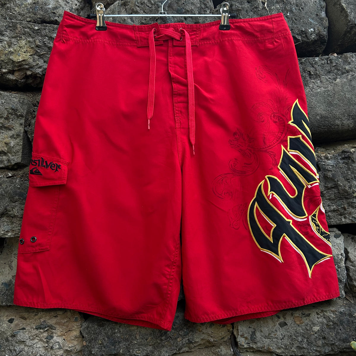 Y2K Quiksilver Boardshorts - Size 34