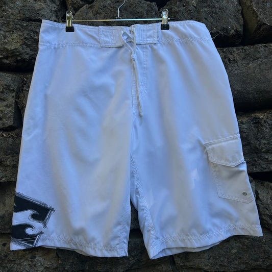 Y2K Billabong Spellout Boardshorts - Size 36