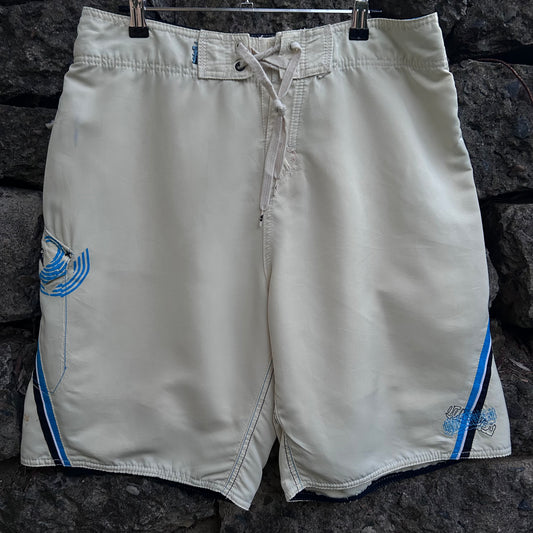 Y2K Quiksilver Boardshorts - Size 34