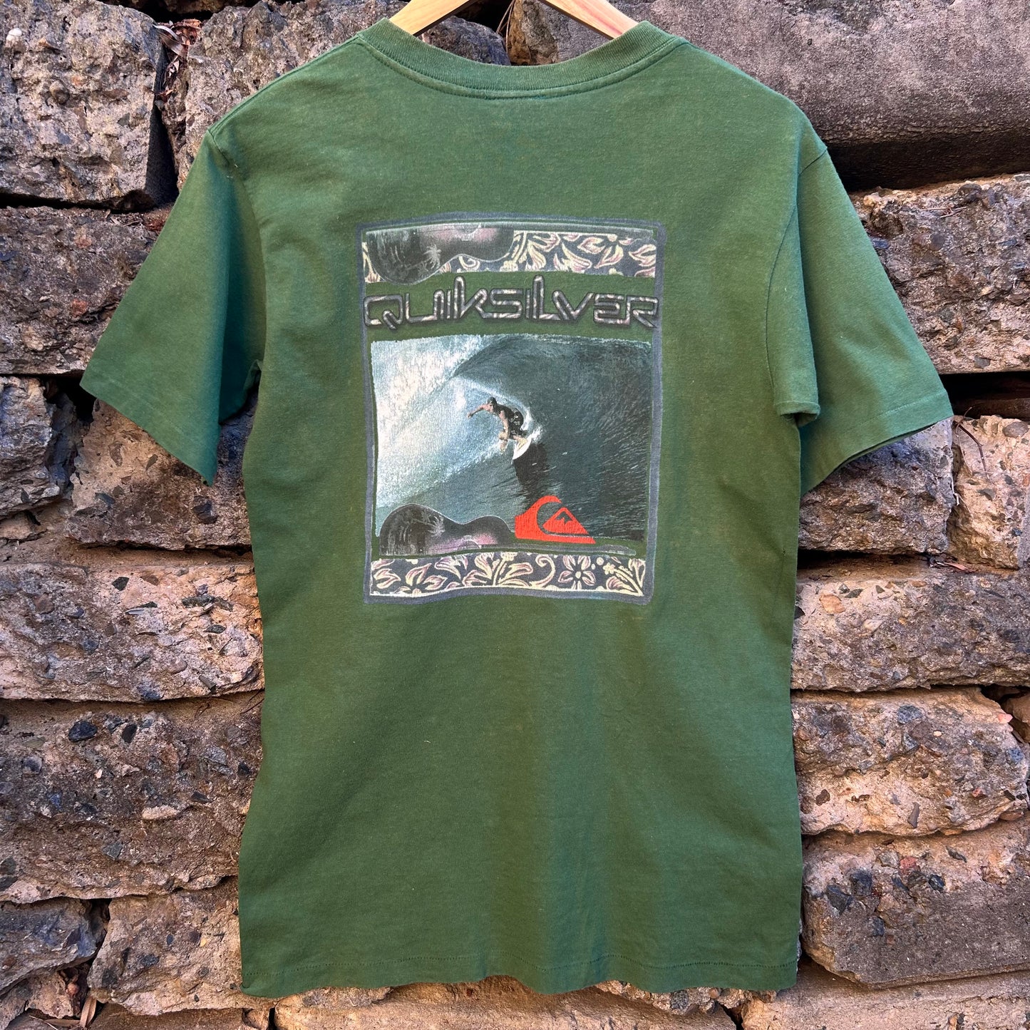 Vintage Quiksilver T-Shirt