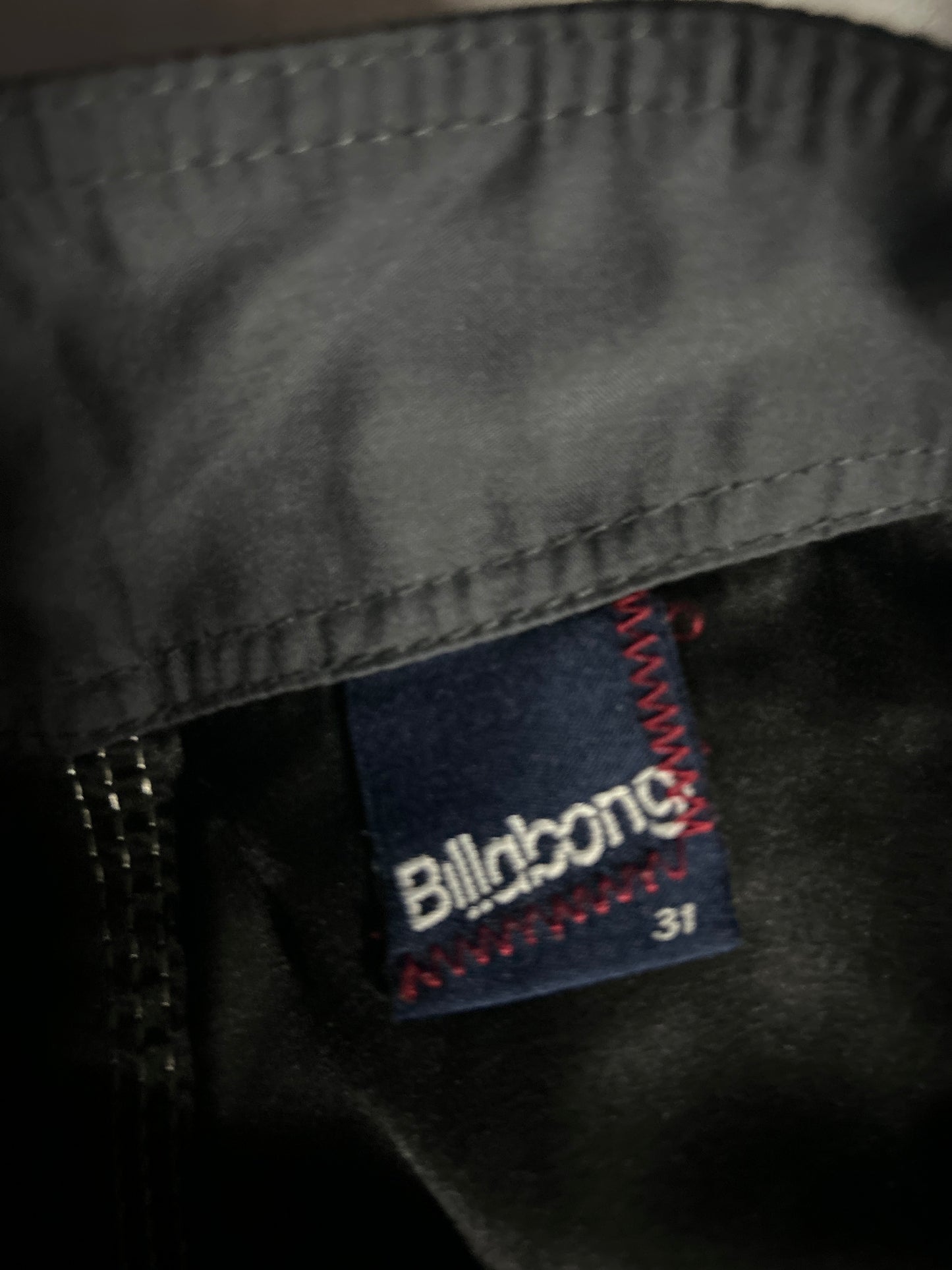 Y2K Billabong Boardshorts - Size 31
