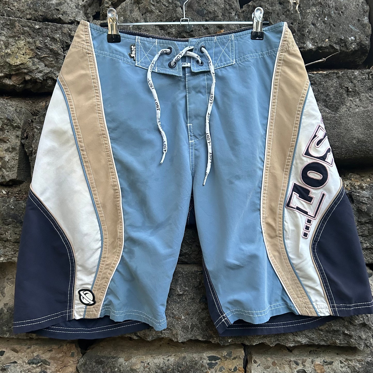 Y2K Lost Boardshorts - Size 30