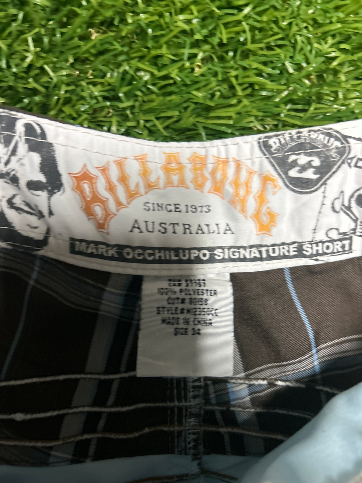 Y2K Mark Occhilupo Signature Billabong Boardshorts - Size 34